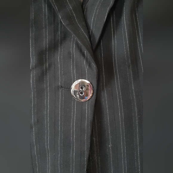 * Bianca Nygard Vest - Picture 2 of 4